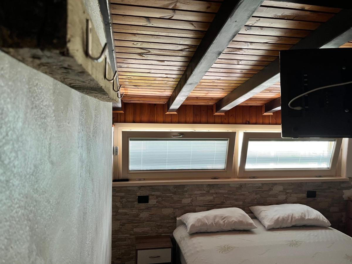 Residenze Vezza - Home Sweet Home- Vezza d'Oglio Bagian luar foto