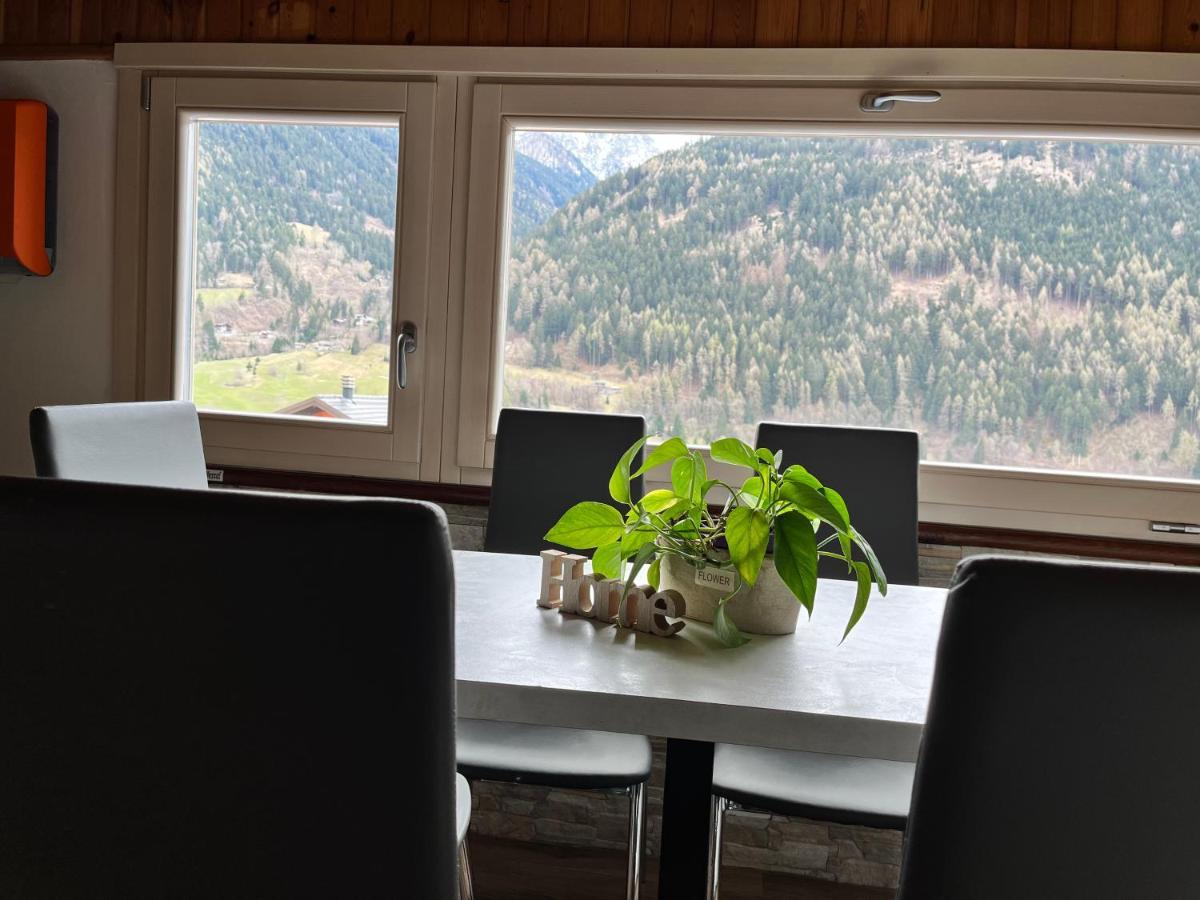 Residenze Vezza - Home Sweet Home- Vezza d'Oglio Bagian luar foto